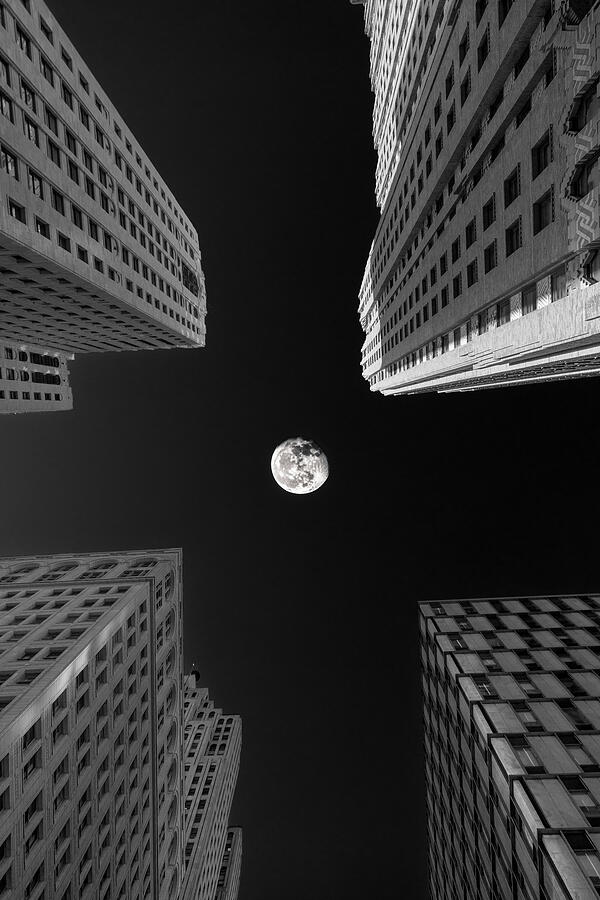Moon Photograph by Guanhua Yao