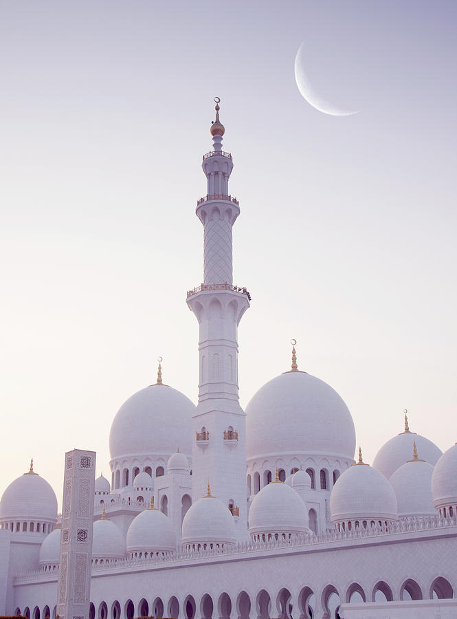 Moonrise At Sheik Zayed Mosque Photograph by Grant Faint