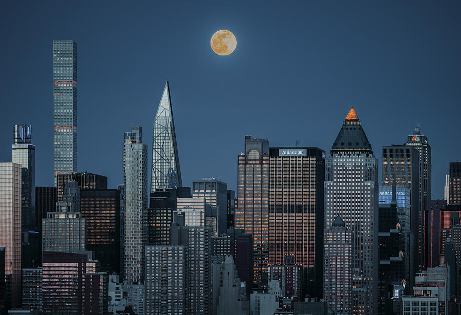 New York City Photograph - Moonrise Over Manhattan by Wei (david) Dai