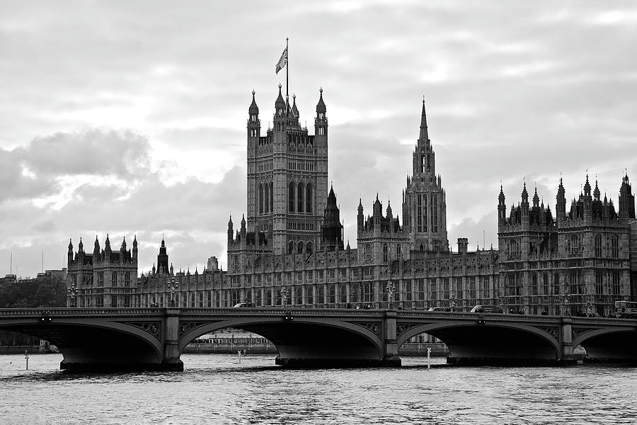 Westminster Photograph - Morning at Westminster - Classic Edition by Kamil Swiatek