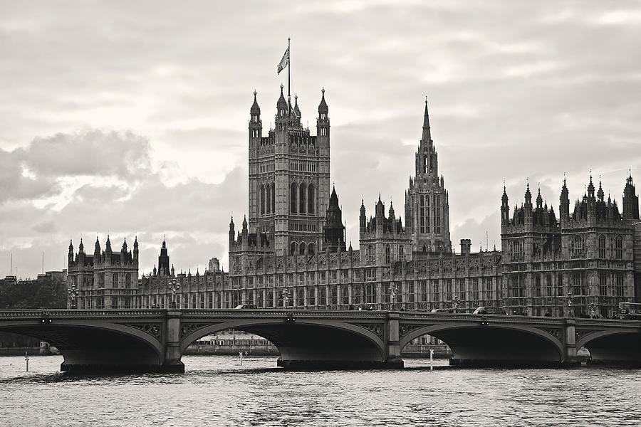 Westminster Photograph - Morning at Westminster - Historic Edition by Kamil Swiatek