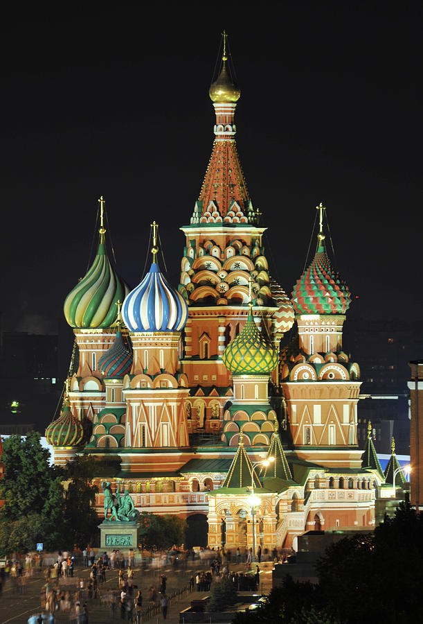 Moscow. St Basil  Catedral At Night Photograph by Vladimir Zakharov