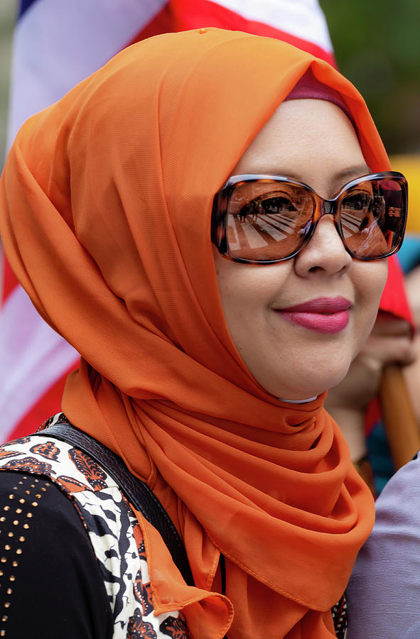 Moslem Day NYC 9_23_2018 Woman and Sunglasses Photograph by Robert Ullmann