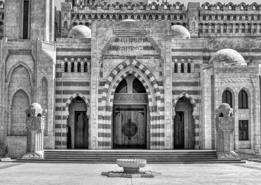 Architecture Photograph - Mosque by Alexander Kiyashko
