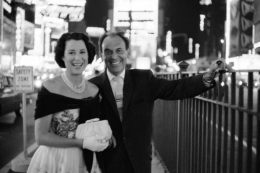 New York City Photograph - Moss Hart And Kitty Carlisle by Alfred Eisenstaedt