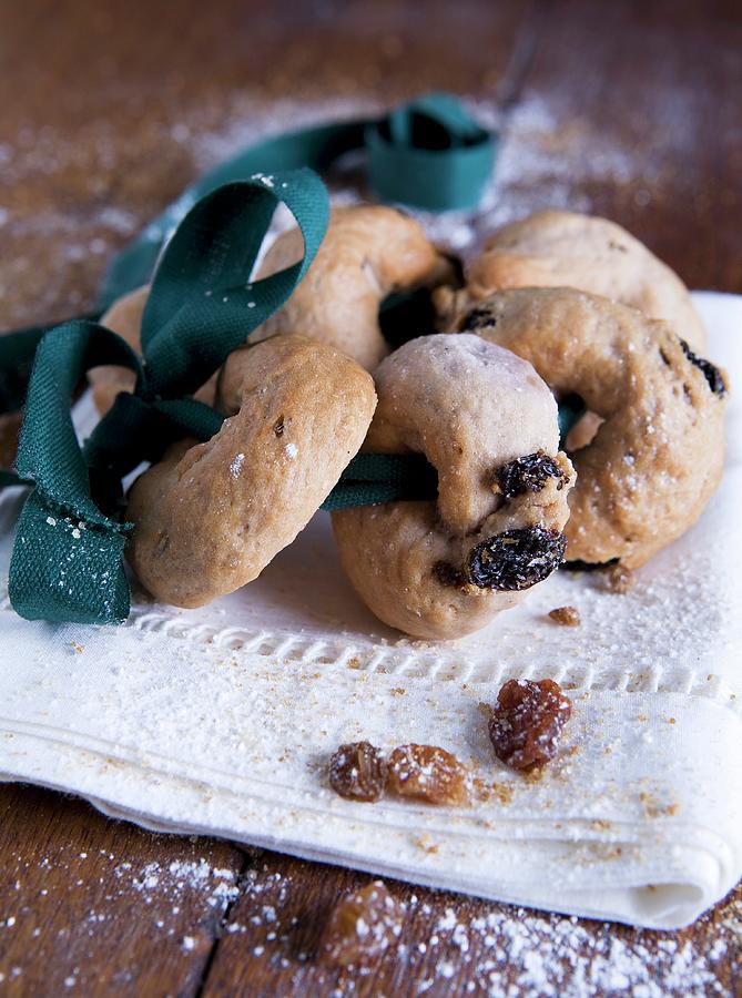 Mostaccioli ring-shaped Pastries With Raisins, Italy Photograph by Blueberrystudio