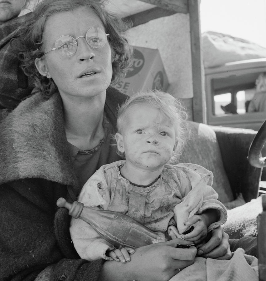 Bottle Photograph - Mother And Baby Of Family On The Road, California, 1939 by Dorothea Lange