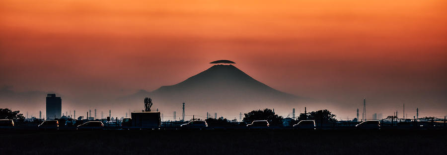 Mount Fuji At Sunset Photograph by Ken-ichi Iin