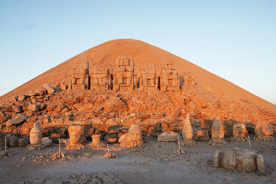 Mount Nemrut Photograph by Wu Swee Ong