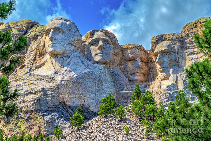 Mount Rushmore Faces Photograph by Roslyn Wilkins