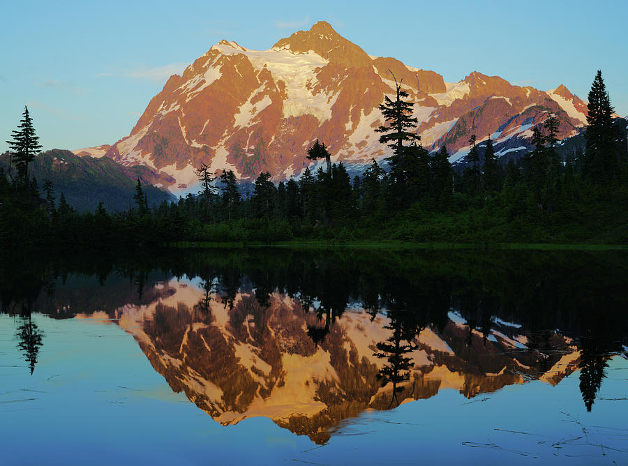 Mount Shuksan Alpineglow Photograph by Scenic Edge Photography