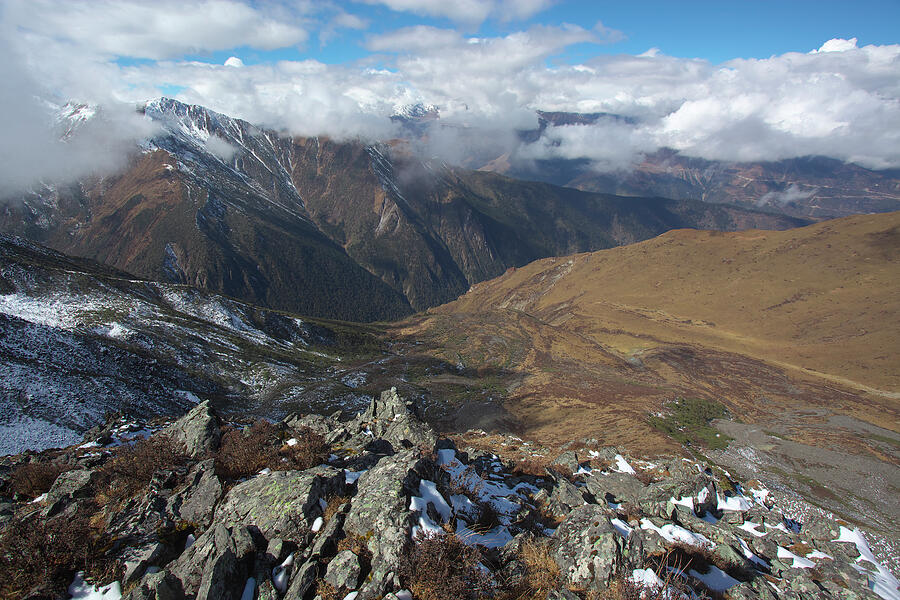 Mountain Landscape, Balang Mountain, Wolong National Nature by ...