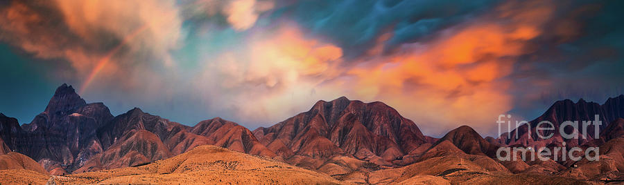 Mountain Range At Sunset Photograph by Wladimir Bulgar/science Photo Library