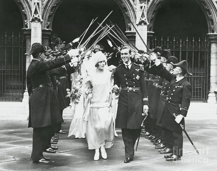 Mountbatten Marries 1922 Photograph by Bettmann