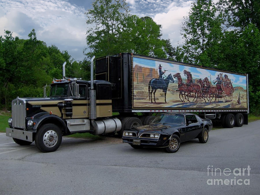 Movie Icon - Smokey and Bandit Photograph by Dale Powell