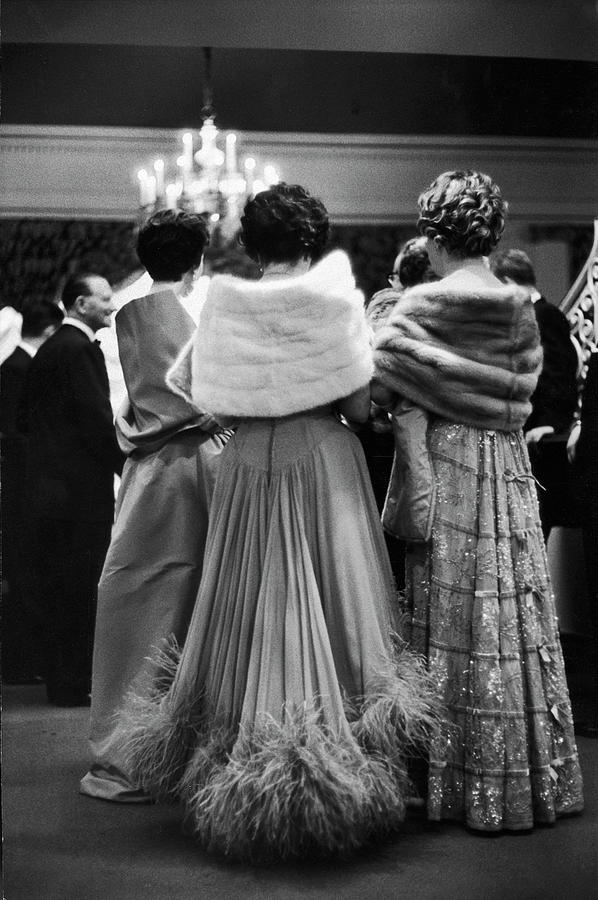Society Women Photograph by Alfred Eisenstaedt