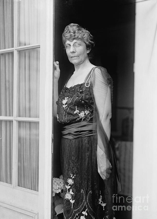 Mrs. Warren G. Harding Photograph by Bettmann