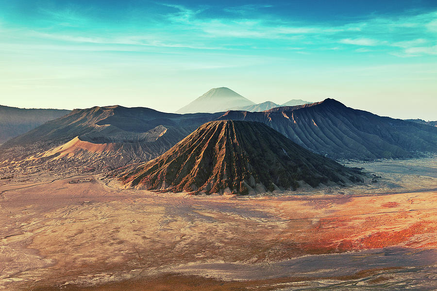 Mt. Bromo, Indonesien Close-up Photograph by Daniel Osterkamp