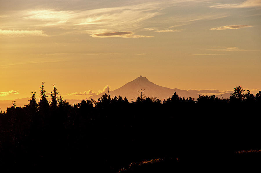 Mt Jefferson Painting by Dan Penrod - Fine Art America