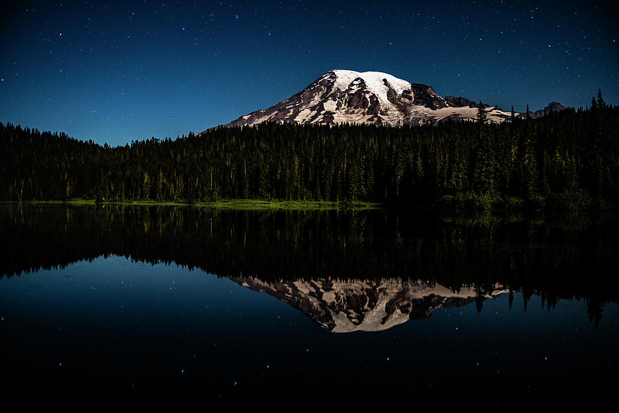 Mt. Rainier and Reflection Lake Pyrography by Yoshiki Nakamura