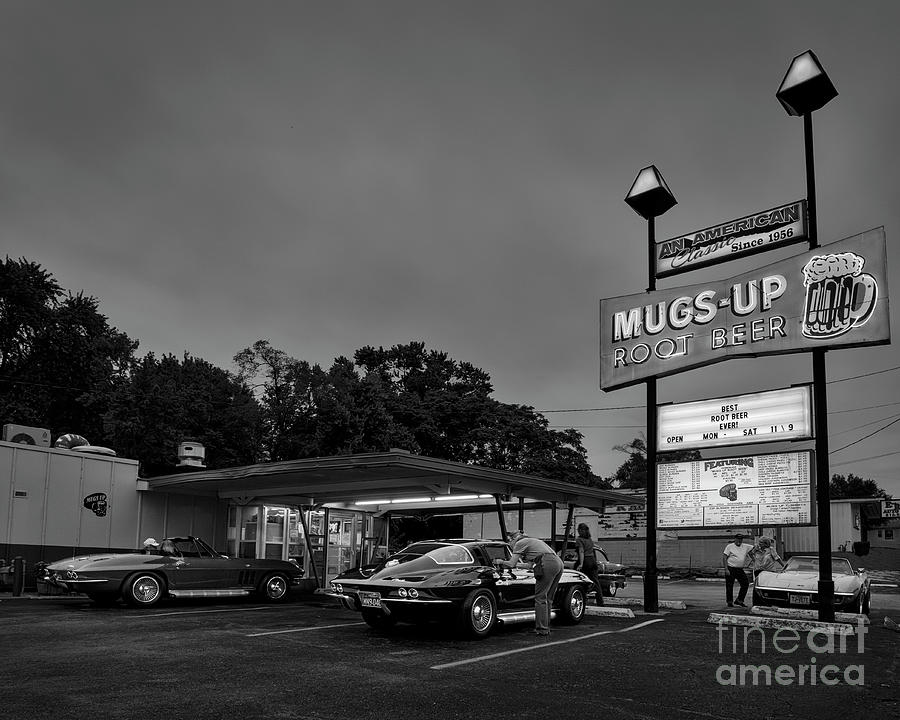 Mugs Up Drive-in Photograph by Dennis Hedberg