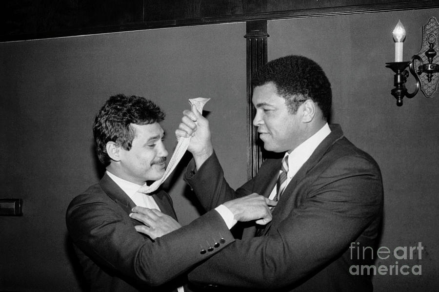 Muhammad Ali Adjusting Alexis Arguellos Photograph by Bettmann