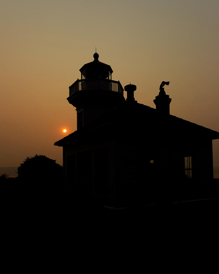Mukilteo Lighthouse Sunset Photograph by Gary Langley