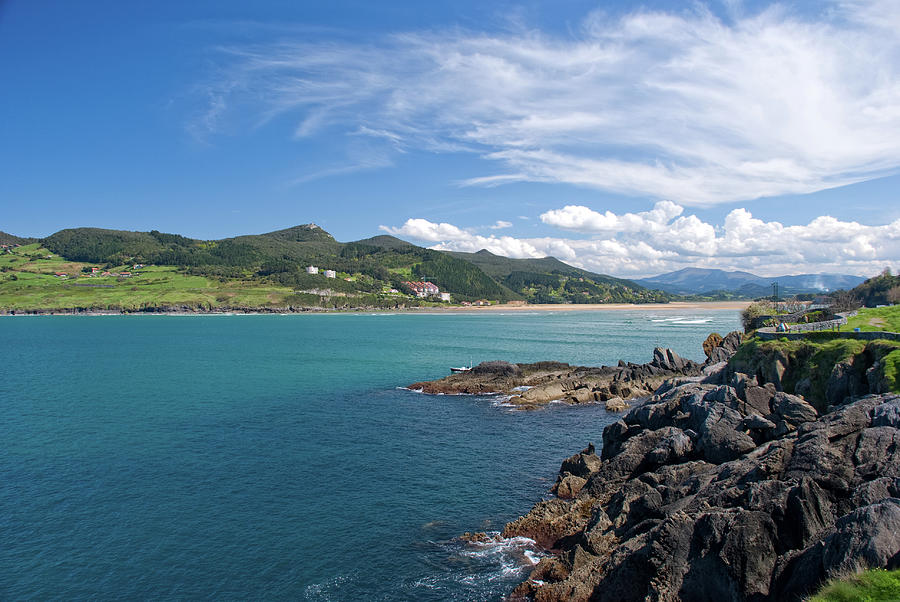 Mundaka Bay, Basque Country Spain Photograph by Gaizka Portillo Benito