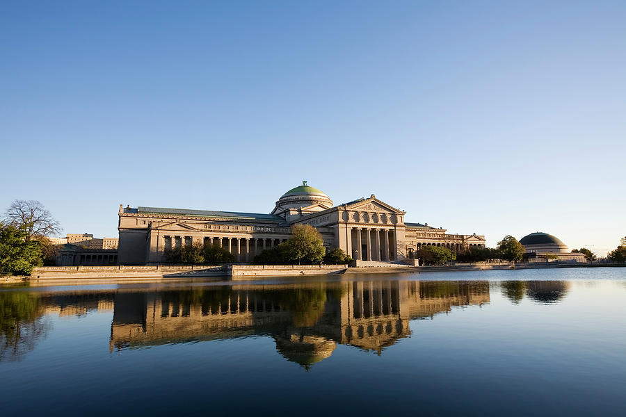 Museum Of Science And Industry, Chicago Photograph by Stevegeer Museum Of Science And Industry, Chicago Photograph by Stevegeer