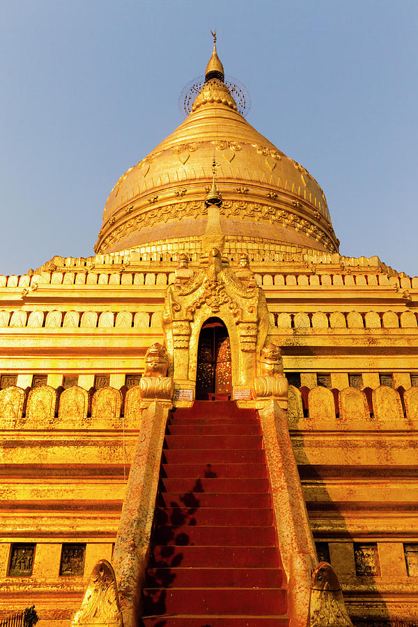 Myanmar, Shwezigon Pagoda, Bagan Digital Art by Suzy Bennett