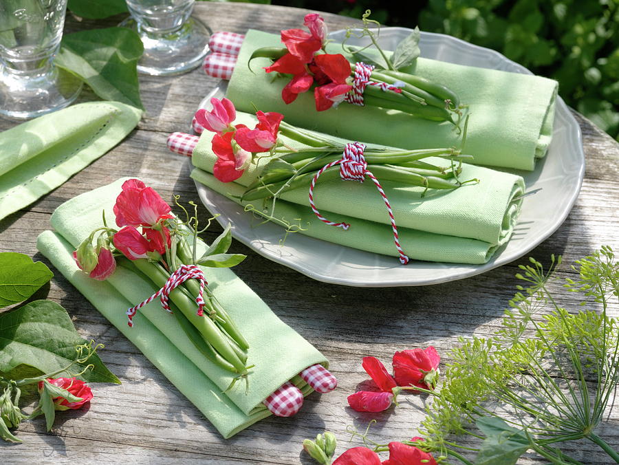 Napkin Decoration From Green Beans And Puff Pastry Photograph by Friedrich Strauss