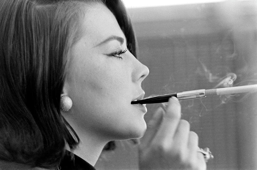 Natalie Wood Photograph by John Dominis