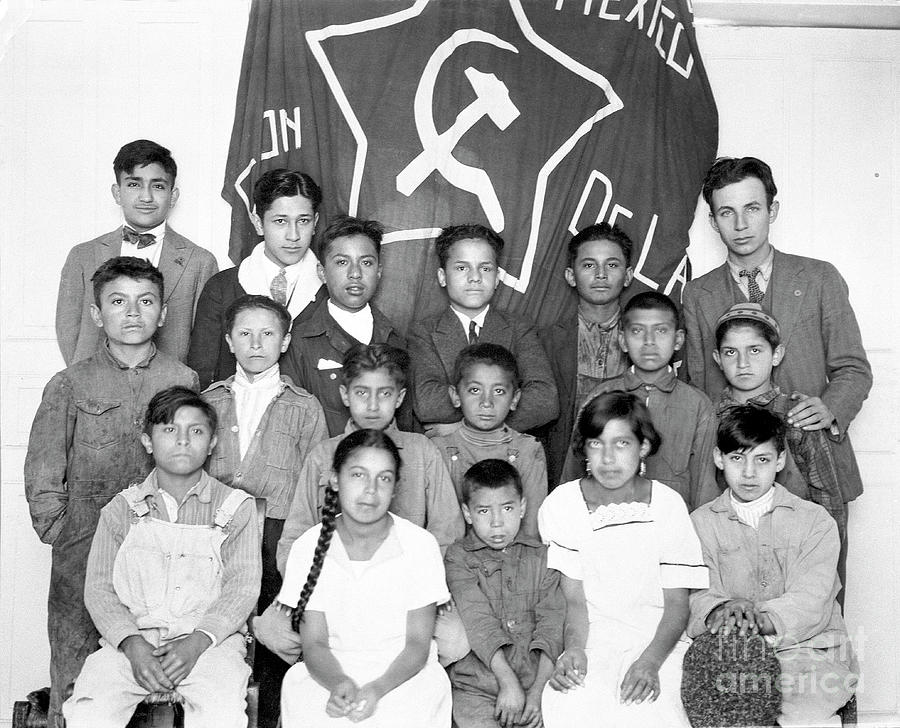 National Committee Of The Youth Organization Of The Communist Party Of Mexico, Mexico City, 1928 Photograph by Tina Modotti