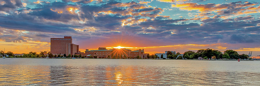 Naval Medical Center Portsmouth Sunset Photograph by Robert Hersh