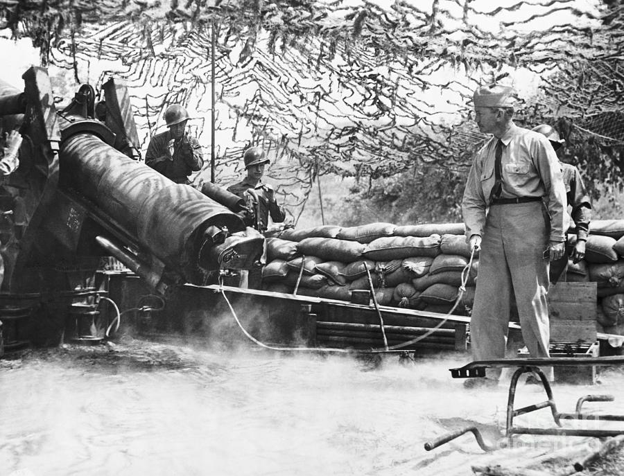 Navy Secretary Firing A Howitzer Photograph by Bettmann