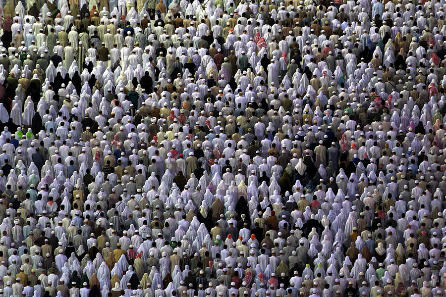 Nearly One Million Pilgrims Face Grand Photograph by Adrees Latif ...