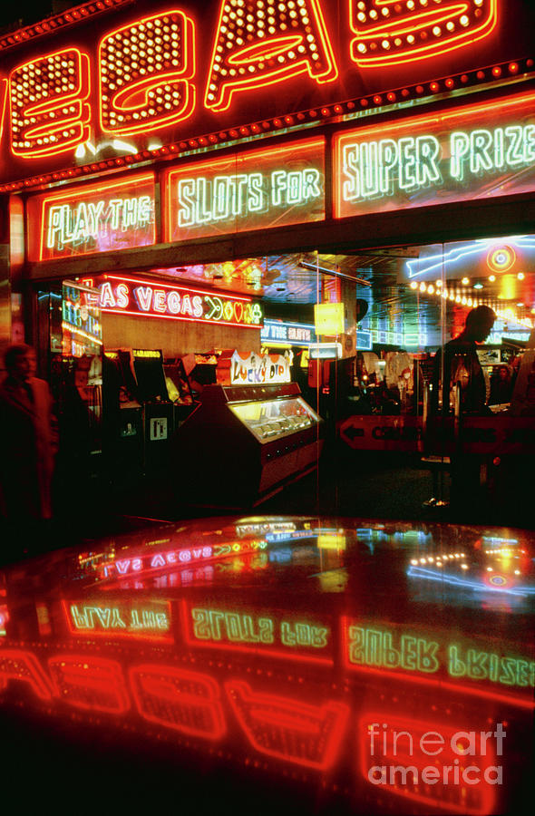 Neon Lights In Las Vegas Photograph by John Heseltine/science Photo Library Neon Lights In Las Vegas Photograph by John Heseltine/science Photo Library
