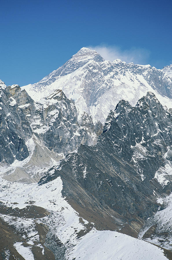 Nepal, Himalayas, View Of Mt Everest Photograph by Alan Kearney
