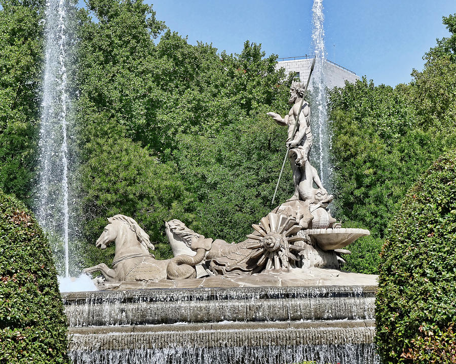Neptune Fountain - Madrid Photograph