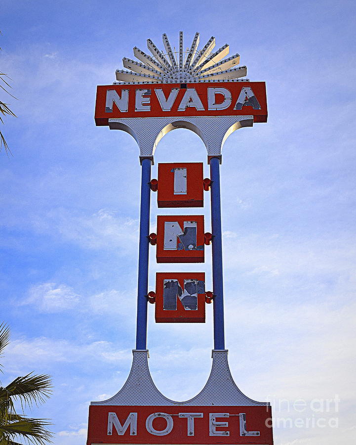 Nevada Inn Photograph