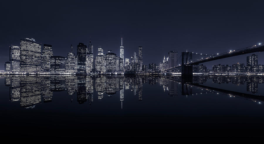 Brooklyn Bridge Photograph - Never Sleeps (3) by Jorge Ruiz Dueso