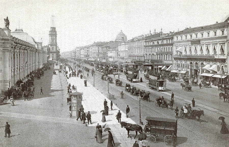 Nevsky Prospekt Photograph by Hulton Archive