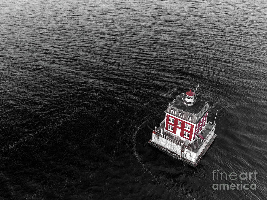 New London CT Ledge Lighthouse Photograph by Mike Gearin