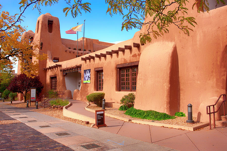 Santa Fe Photograph - New Mexico Museum of Art by Chris Smith