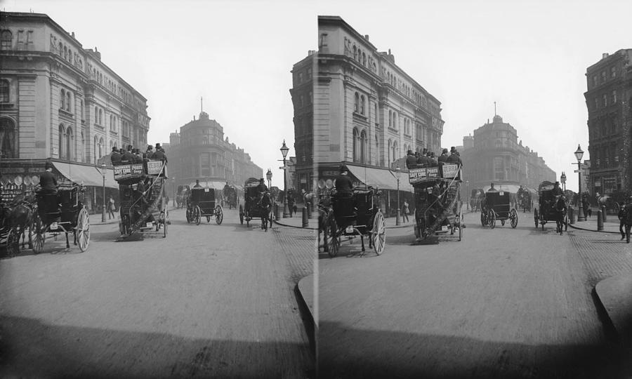 New Oxford Street by London Stereoscopic Company