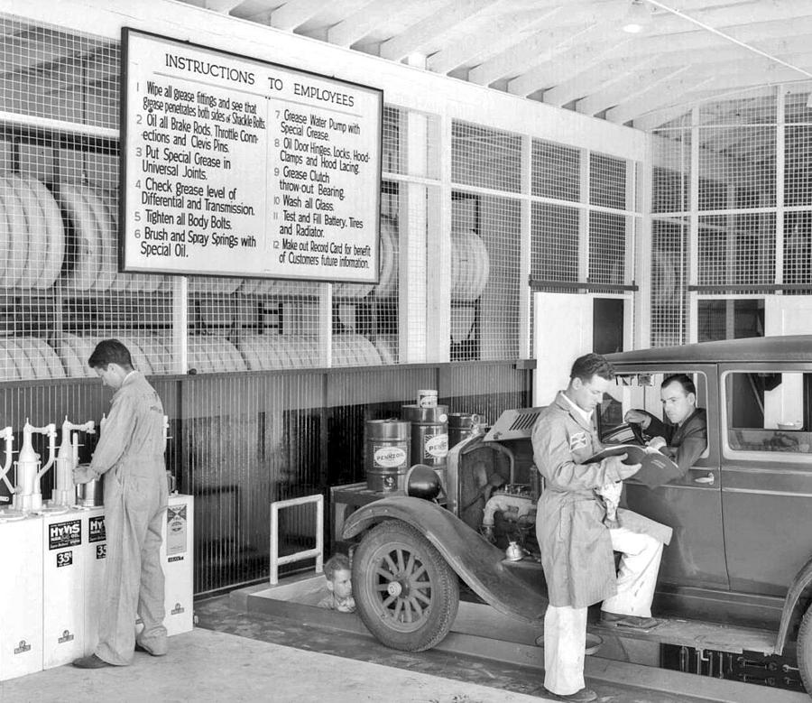 Transportation Painting - New service station 2nd and South La Brea Los Angeles  1931 by Celestial Images