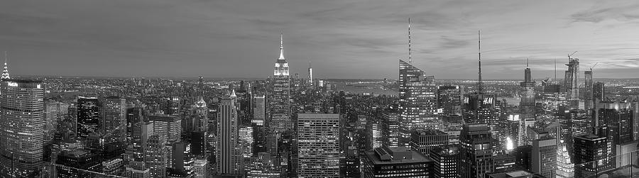 Architecture Photograph - New York City by Bartolome Lopez