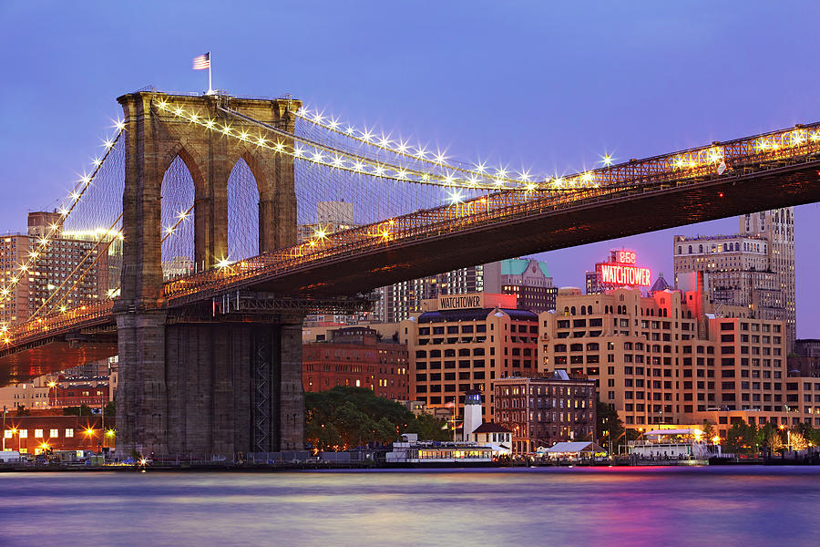 New York City, Brooklyn Bridge Digital Art by Richard Taylor