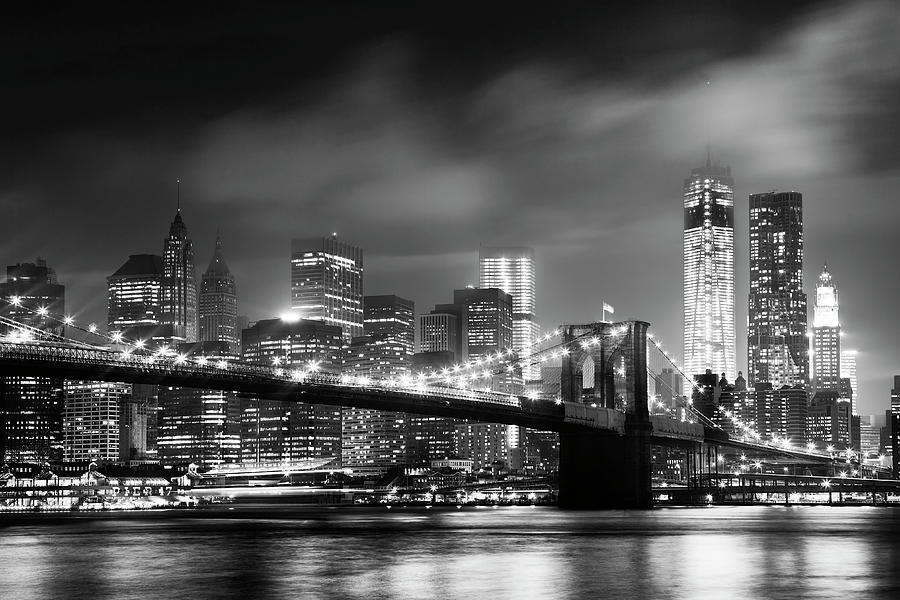 New York City, East River Digital Art by Luigi Vaccarella
