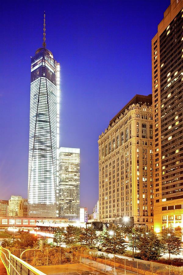 New York City, Freedom Tower Digital Art by Luigi Vaccarella